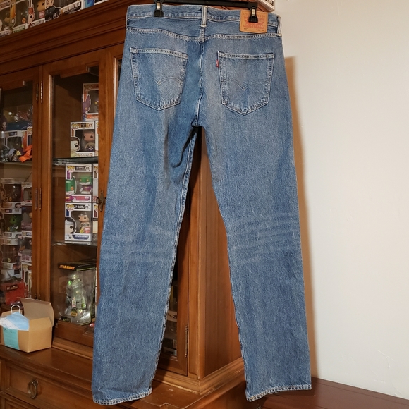 Levis jeans - Picture 2 of 5